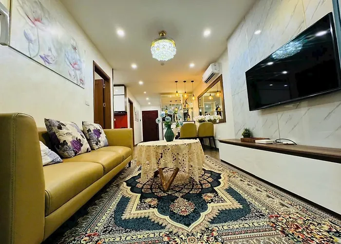 2br Luxury Apt, Sea View, Heart Of Bai Chay